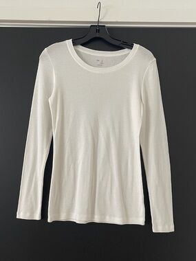 Gap White Long Sleeve Tee